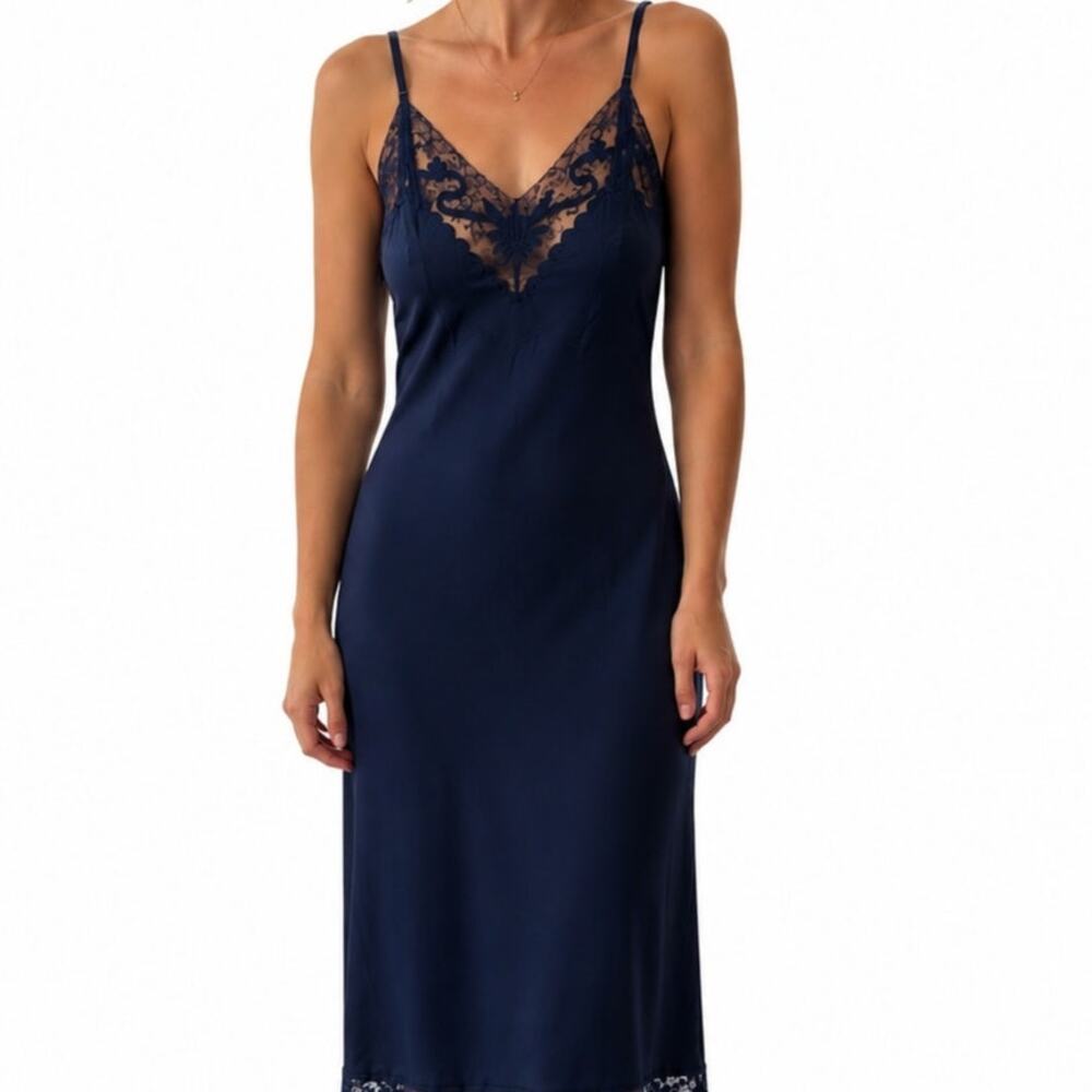Vintage 1960s Seamprufe Navy Blue Full Slip Rayon Size XS Lace Trim Lingerie